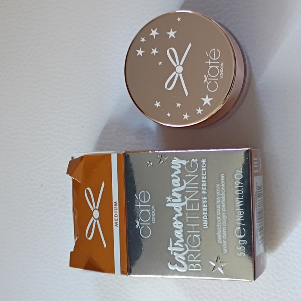 Ciaté London Medium Brightening Undereye Perfector